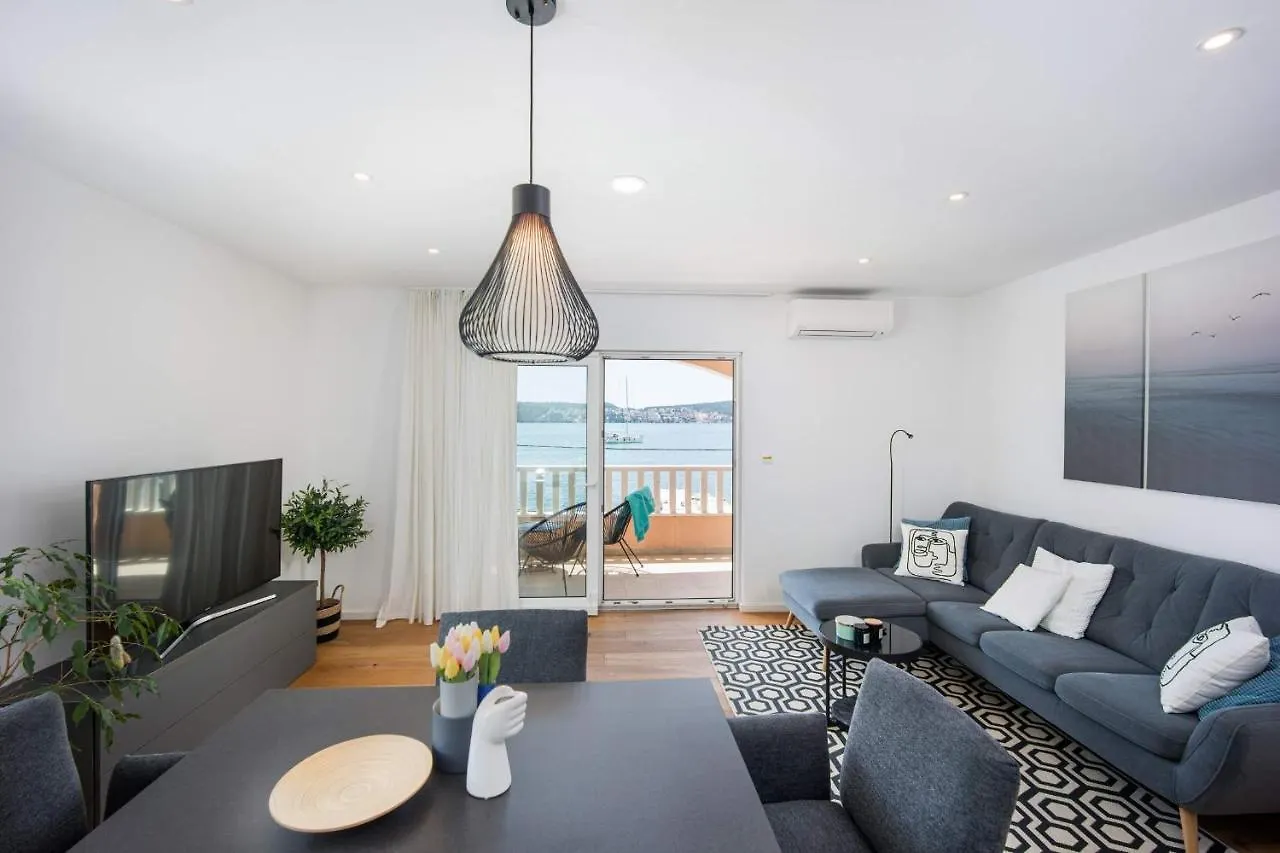 Sea You Soon By The Beach, 2-Bedrooms Suite In Seget Donji Trogir Croatia
