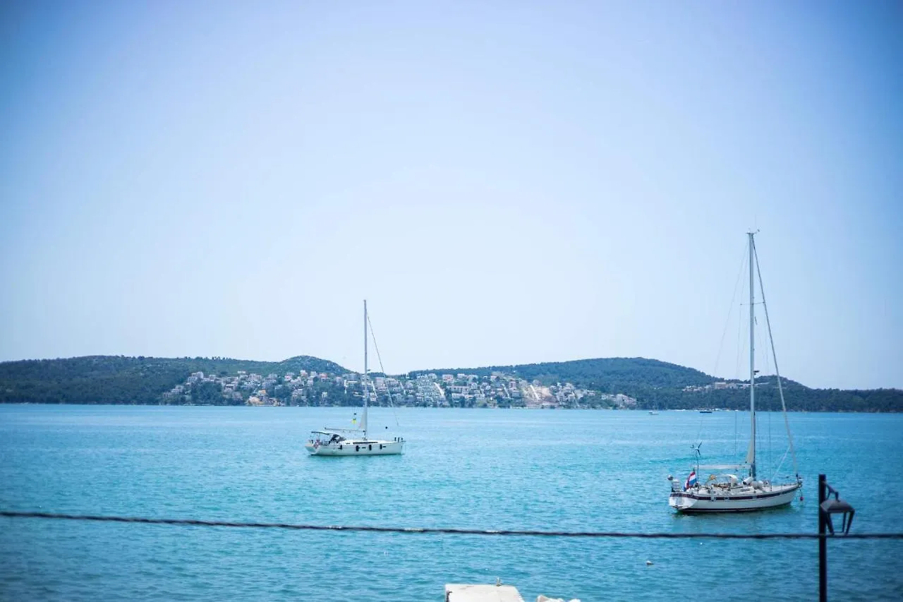 Sea You Soon By The Beach, 2-Bedrooms Suite In Seget Donji Trogir