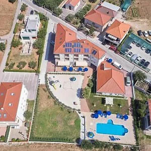 Porto Samaria Seget Donji